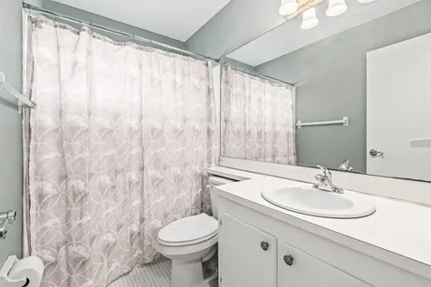 2121 Ne 1st Court Boynton Beach FL 33435