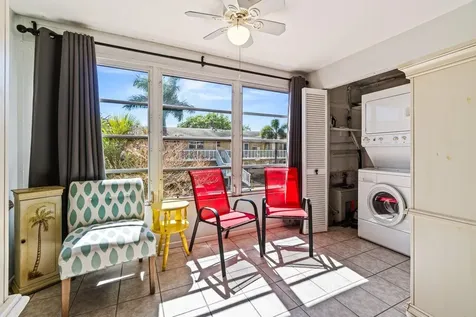 2121 NE 1st Court Boynton Beach FL 33435