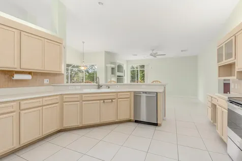 612 SE 6th Street Stuart FL 34994