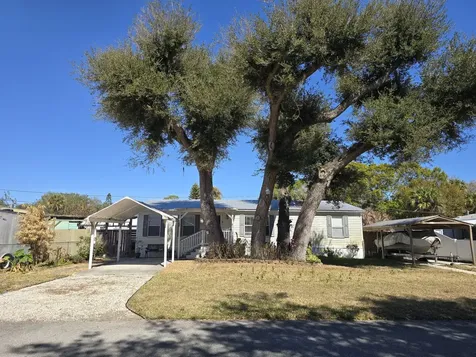 5192 Amy Lane Fort Pierce FL 34946