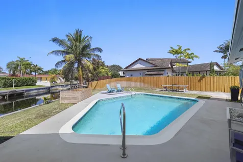 6797 Bayshore Drive Lake Worth FL 33462