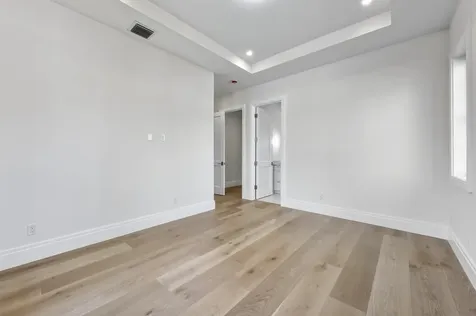 2442 Bay Circle Palm Beach Gardens FL 33410
