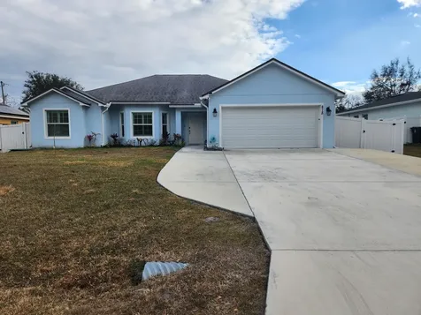 478 Sw Copperfield Avenue Port Saint Lucie FL 34953