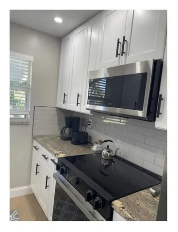 922 South Drive Delray Beach FL 33445