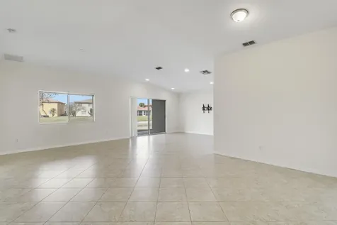 2007 Sw Jamesport Drive Drive Port Saint Lucie FL 34953