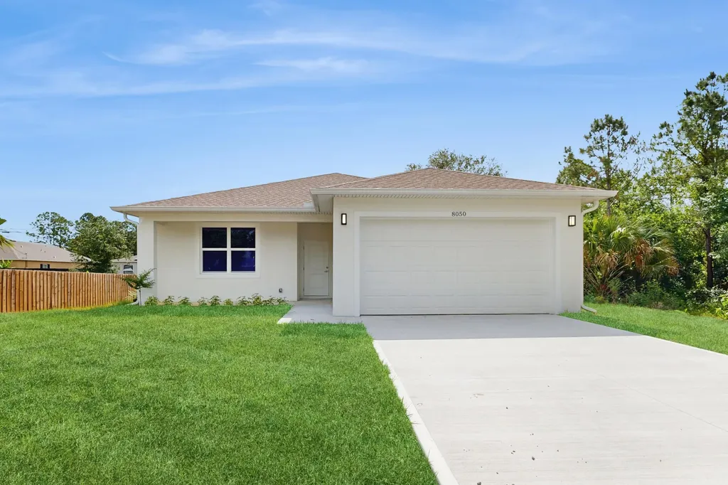 8526 102nd Court Vero Beach FL 32967