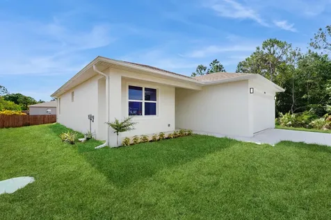 8516 102nd Court Vero Beach FL 32967