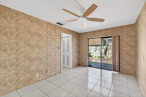 714 Nw 27th Avenue Delray Beach FL 33445