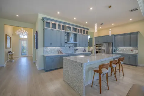 8538 Sw Cantante Way Port Saint Lucie FL 34987