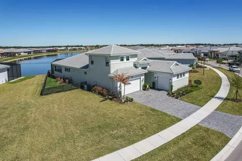 8538 Sw Cantante Way Port Saint Lucie FL 34987