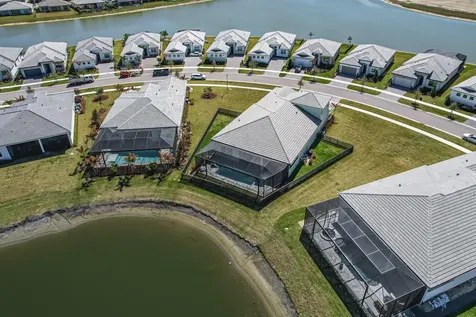 8538 Sw Cantante Way Port Saint Lucie FL 34987