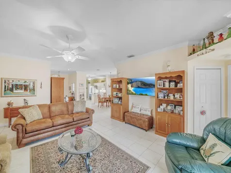890 Nw Sarria Court Port Saint Lucie FL 34986