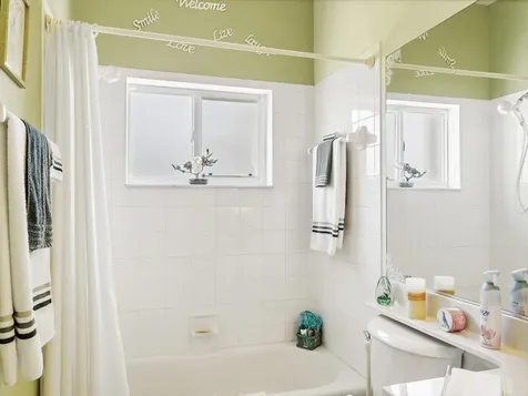 890 Nw Sarria Court Port Saint Lucie FL 34986