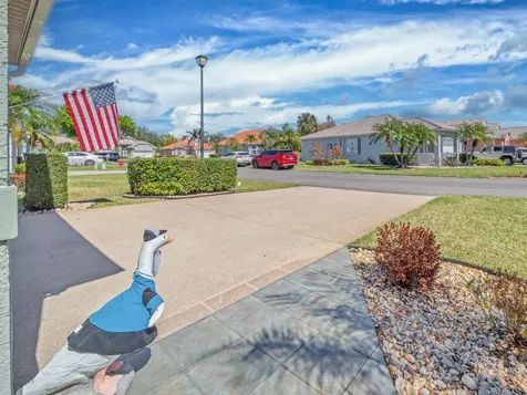 890 Nw Sarria Court Port Saint Lucie FL 34986