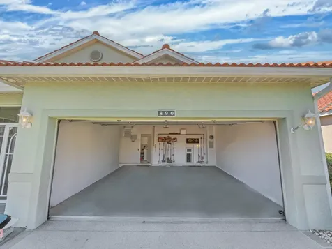 890 Nw Sarria Court Port Saint Lucie FL 34986