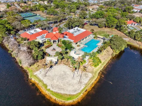 890 Nw Sarria Court Port Saint Lucie FL 34986