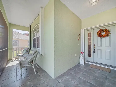 890 Nw Sarria Court Port Saint Lucie FL 34986