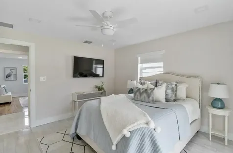2846 Ne 35th Court Lighthouse Point FL 33064