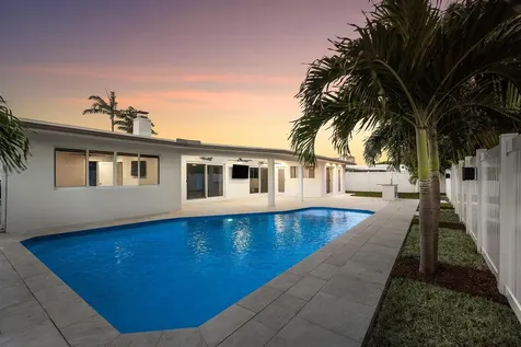 2846 Ne 35th Court Lighthouse Point FL 33064