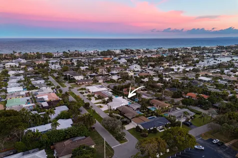 2846 Ne 35th Court Lighthouse Point FL 33064