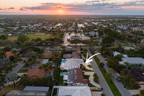 2846 Ne 35th Court Lighthouse Point FL 33064