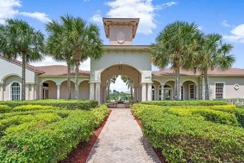 6712 Old Farm Trail Boynton Beach FL 33437