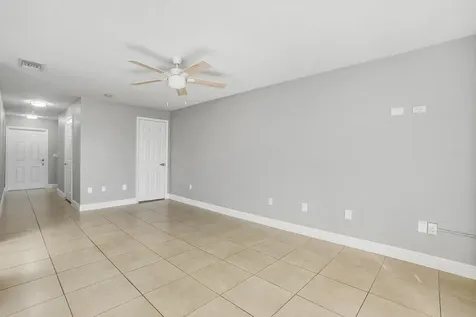 6712 Old Farm Trail Boynton Beach FL 33437