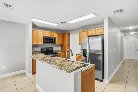 6712 Old Farm Trail Boynton Beach FL 33437