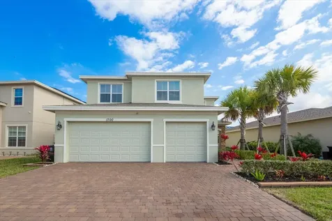 1700 Nw Vivanco Street Port Saint Lucie FL 34986
