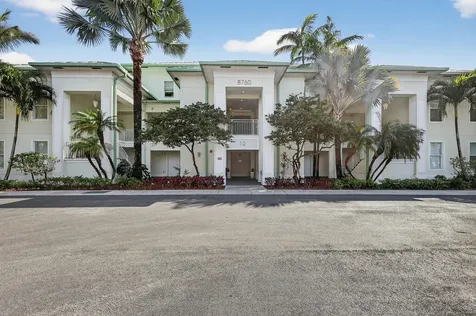5300 Nw 87th Avenue Doral FL 33178