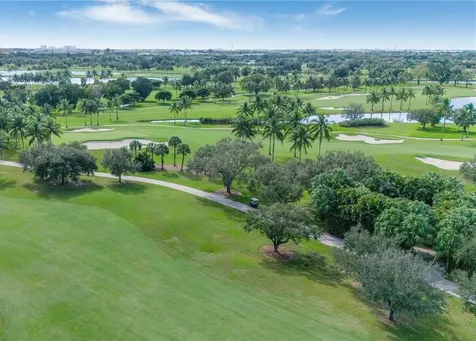 5300 Nw 87th Avenue Doral FL 33178