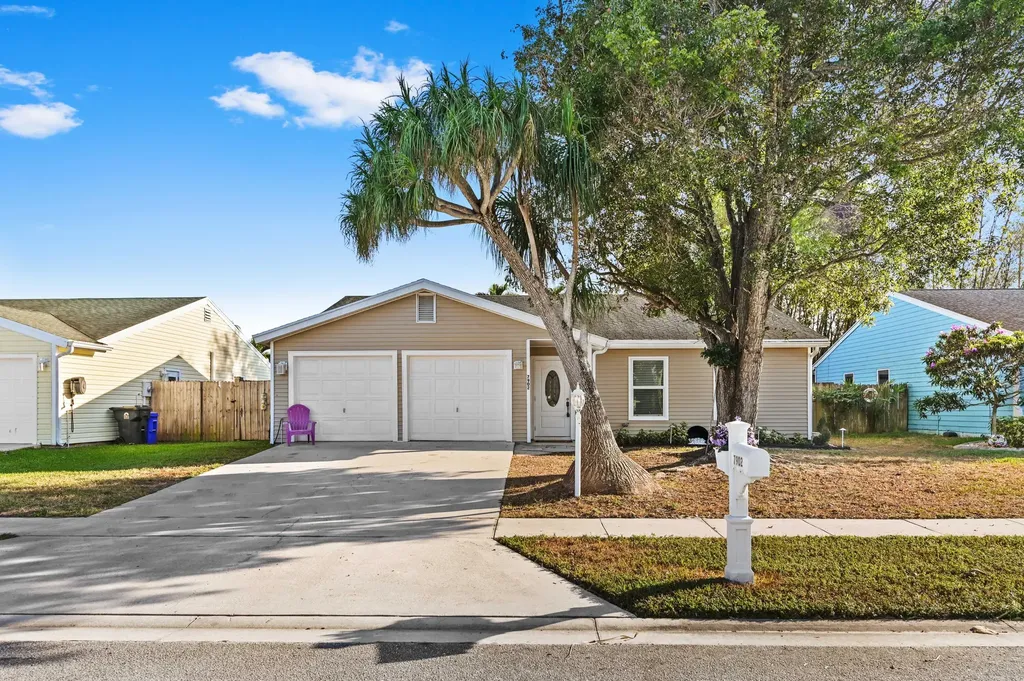 7902 Burlwood Lane Lake Worth FL 33467