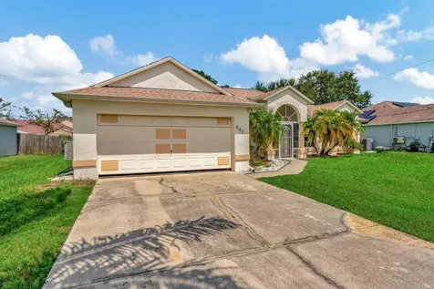997 SW Eureka Avenue Port Saint Lucie FL 34953