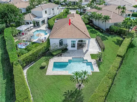 2482 Players Court Wellington FL 33414