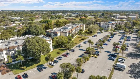 7000 Nw 17th Street Plantation FL 33313