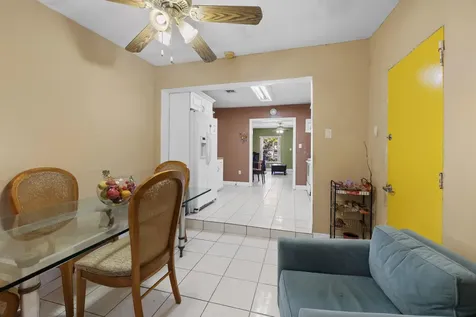 5838 Harding Street Hollywood FL 33021