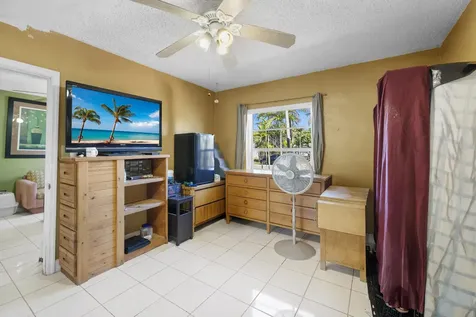 5838 Harding Street Hollywood FL 33021