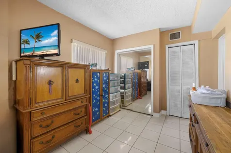 5838 Harding Street Hollywood FL 33021