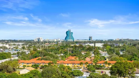 5838 Harding Street Hollywood FL 33021