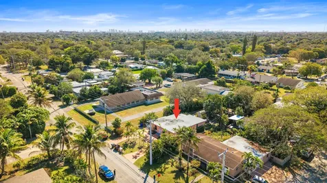 5838 Harding Street Hollywood FL 33021