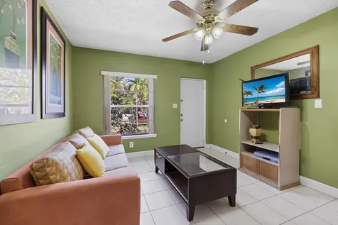 5838 Harding Street Hollywood FL 33021