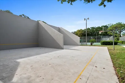 1124 11th Terrace Palm Beach Gardens FL 33418