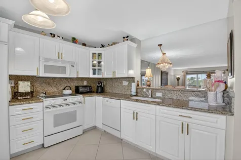 2871 N Ocean Boulevard Boca Raton FL 33431