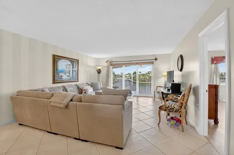2871 N Ocean Boulevard Boca Raton FL 33431