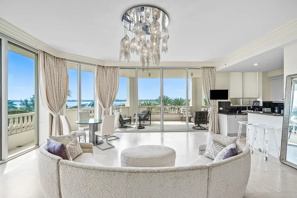 3000 S Ocean Boulevard Palm Beach FL 33480