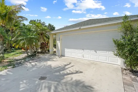 1574 SE Appamattox Terrace Port Saint Lucie FL 34952