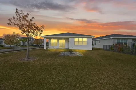 10751 Sw Hensley Street Port Saint Lucie FL 34987