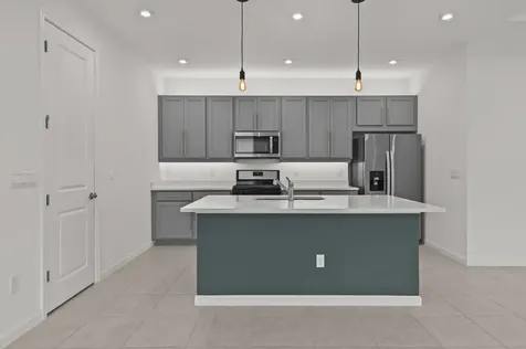 10751 Sw Hensley Street Port Saint Lucie FL 34987