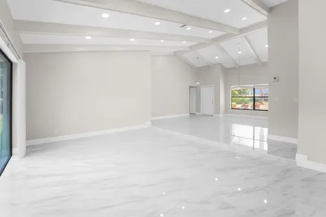 22207 Alyssum Way Boca Raton FL 33433