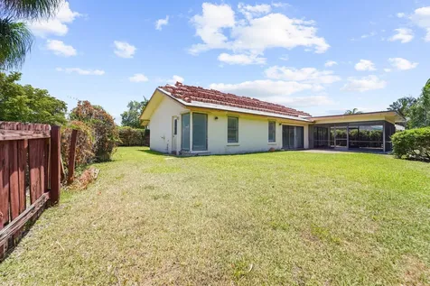 22207 Alyssum Way Boca Raton FL 33433